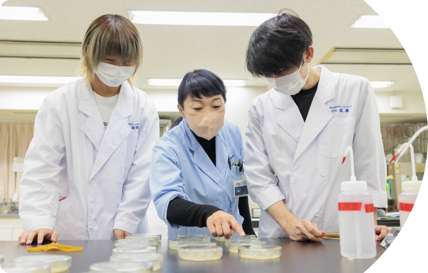 先生と距離が近いから、学びの意欲も高まる！