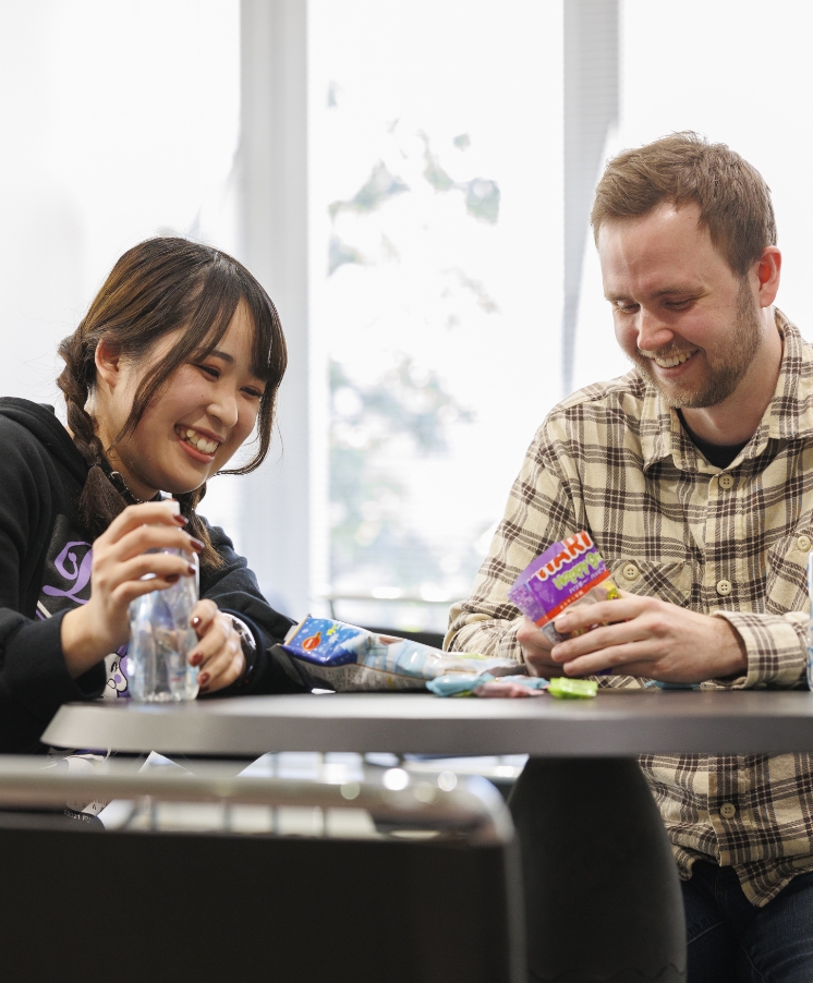 For international students/留学生の方へ