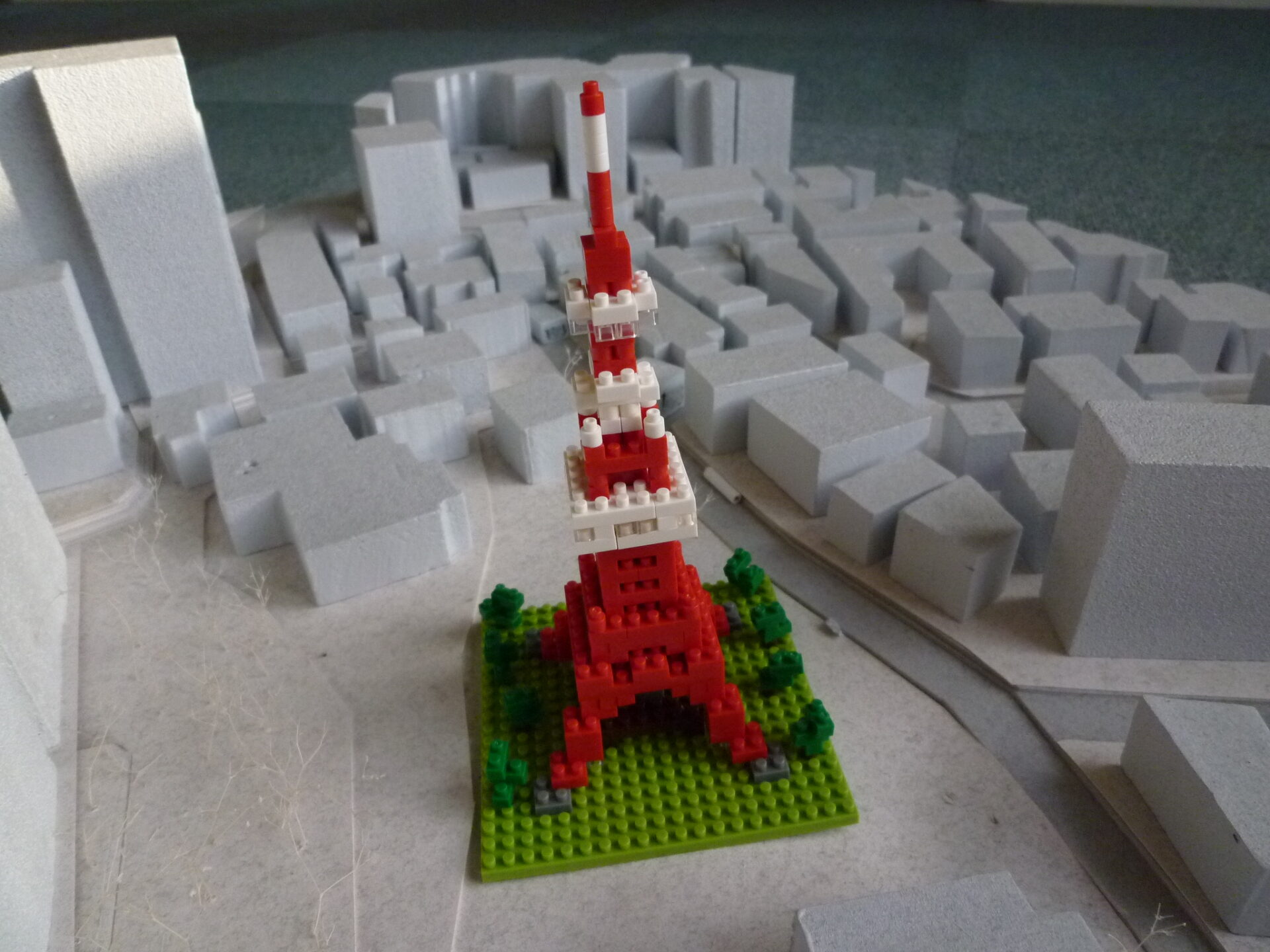 ナノブロックで建築の楽しさを体験