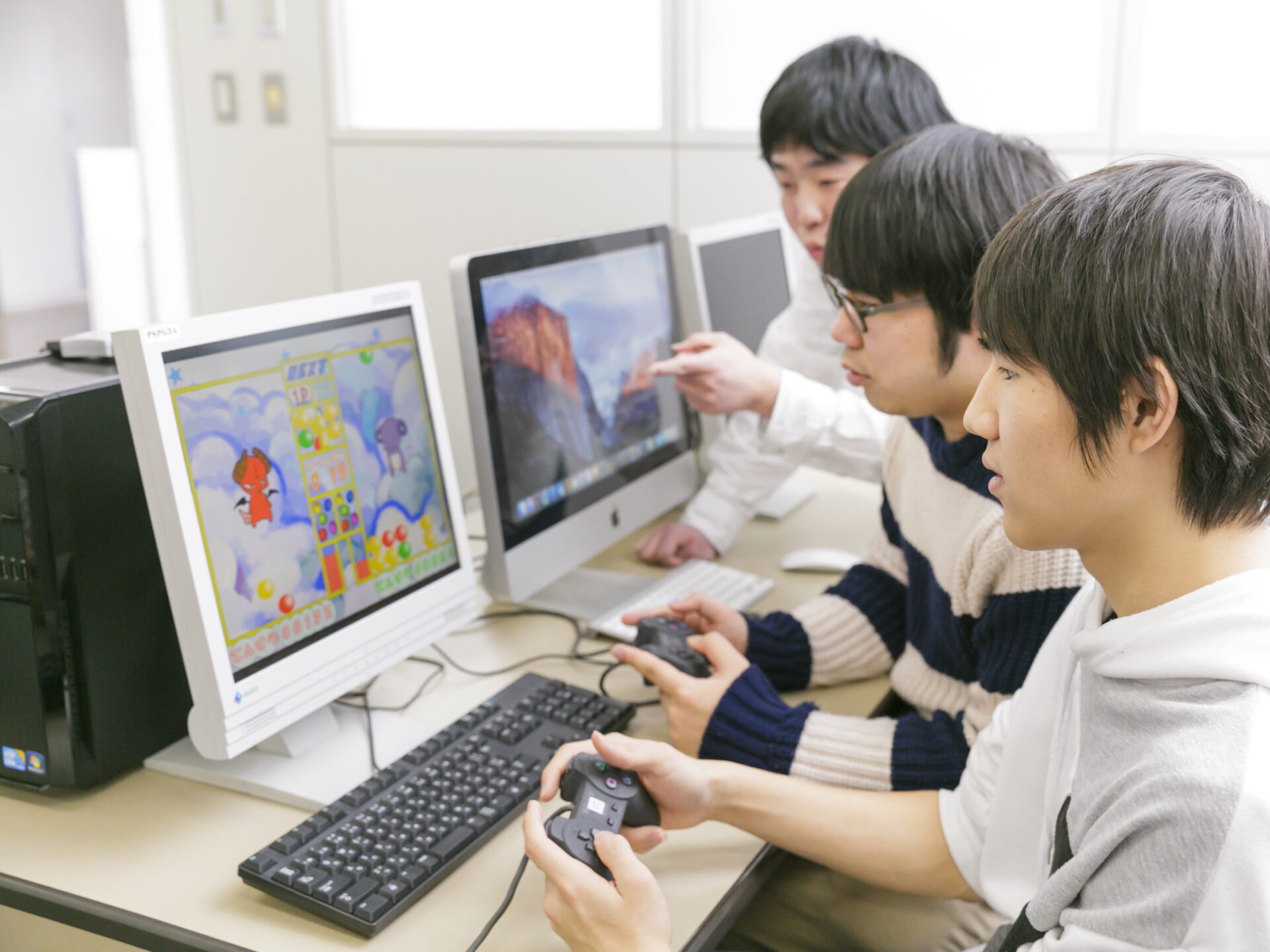 歴代の学生作品をプレイし放題！2年間の学びを体感しよう